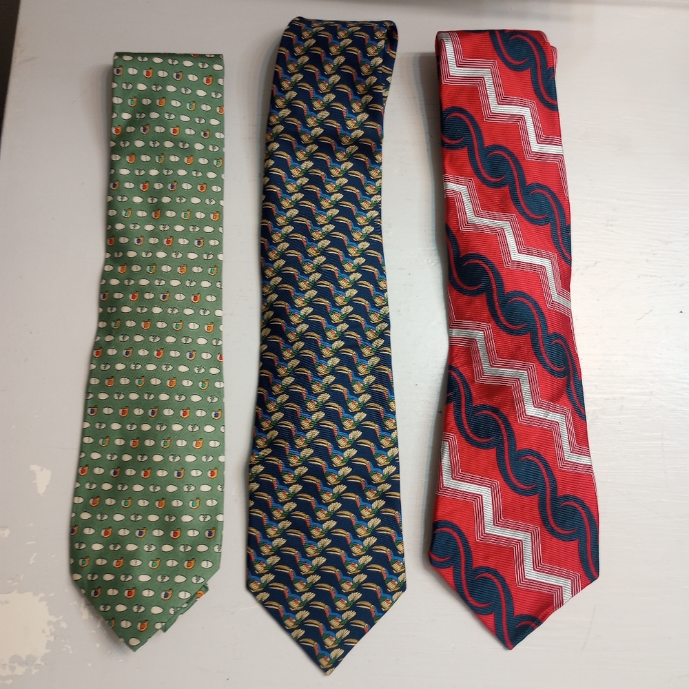 Salvatore Ferragamo, Burberry And Karl Lagerfeld Bundle Of 3 Men's Ties - Picture 2 of 9